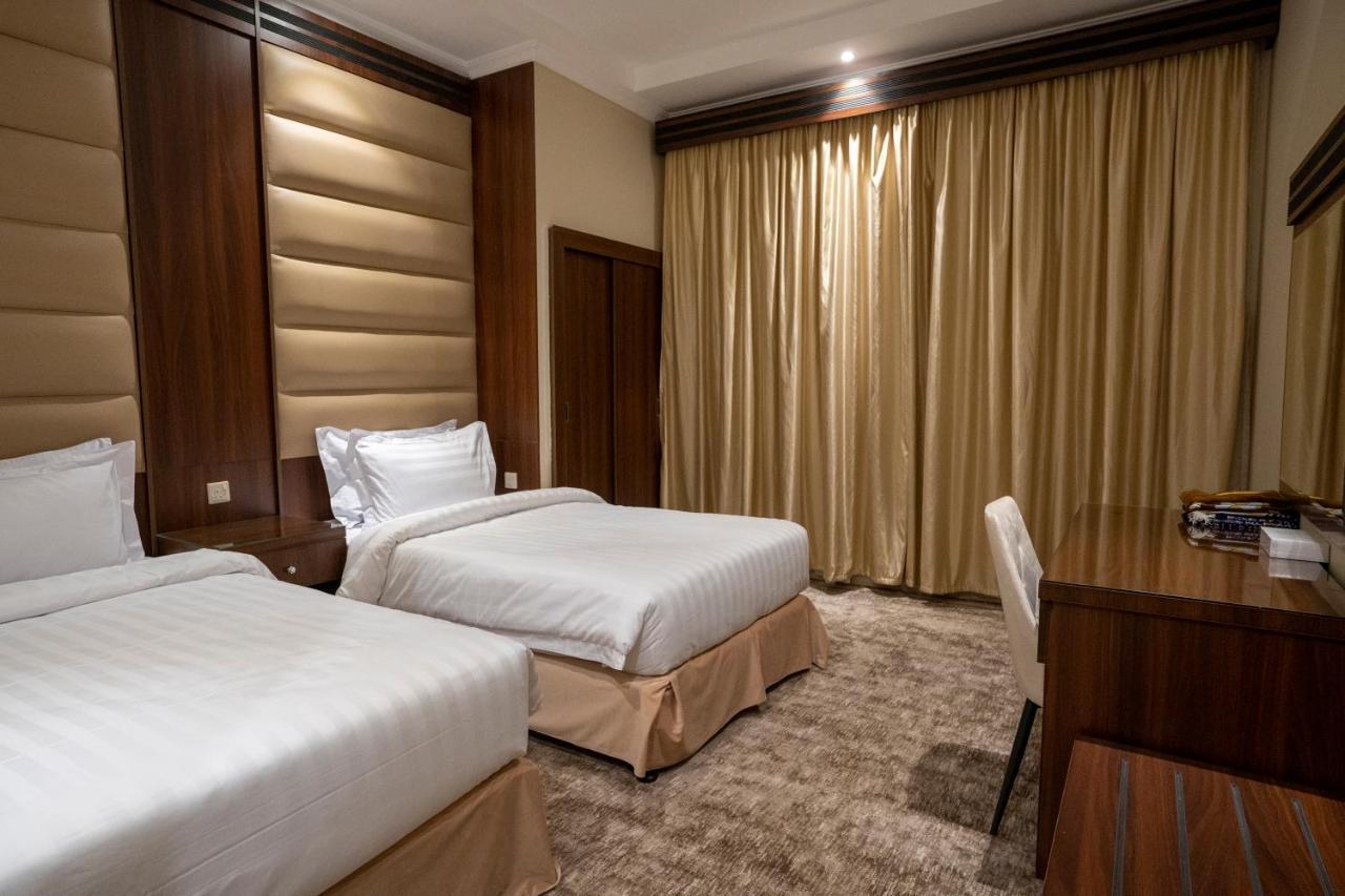 Safwa Taiba Suite اجنحة صفوة طيبه Медина Екстериор снимка