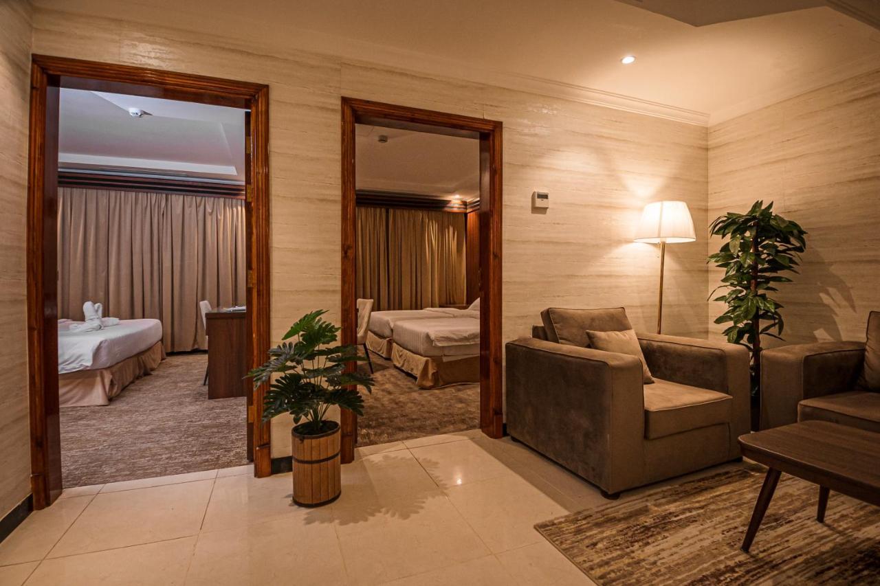 Safwa Taiba Suite اجنحة صفوة طيبه Медина Екстериор снимка