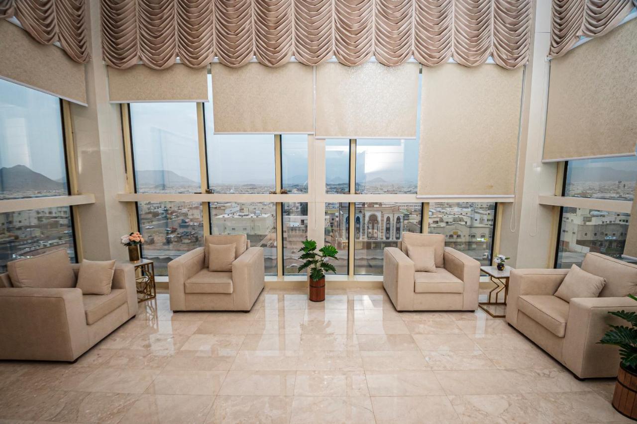 Safwa Taiba Suite اجنحة صفوة طيبه Медина Екстериор снимка