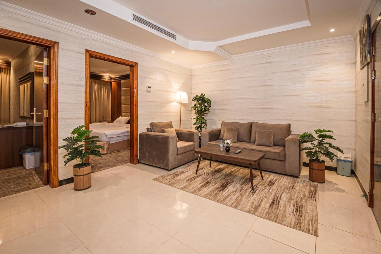 Safwa Taiba Suite اجنحة صفوة طيبه Медина Екстериор снимка