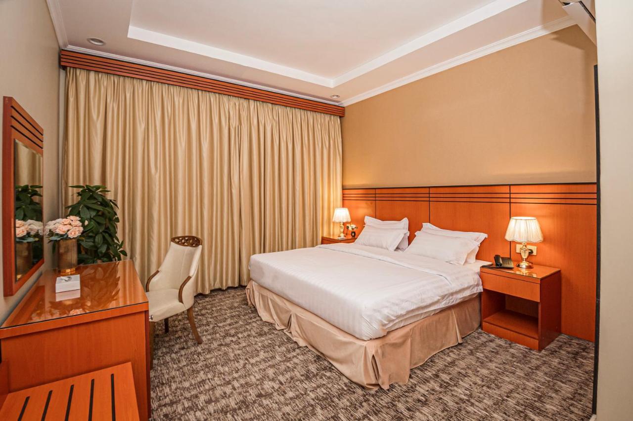 Safwa Taiba Suite اجنحة صفوة طيبه Медина Екстериор снимка